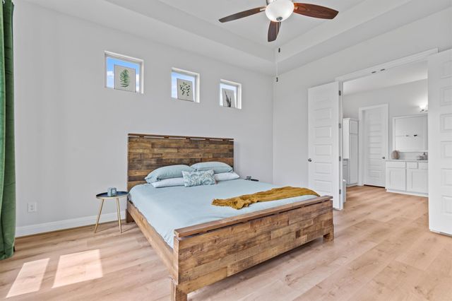 1412 Scenic Oaks DR, Georgetown, TX 78628