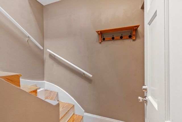 30 Woodward St 3, Boston, MA 02127