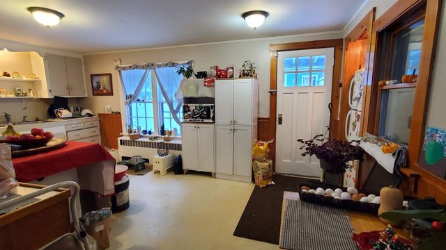 3773 woodstock Road, Hartford, VT 05001
