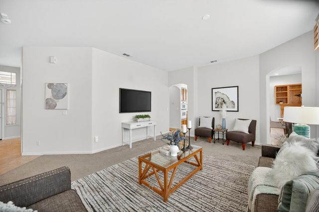 1932 Hilmerton Cir, Roseville, CA 95747