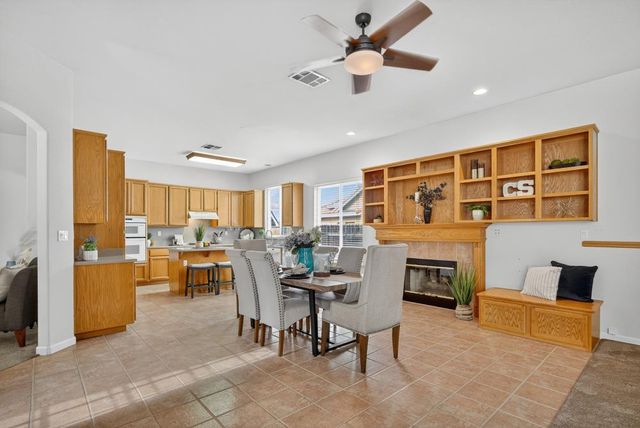 1932 Hilmerton Cir, Roseville, CA 95747