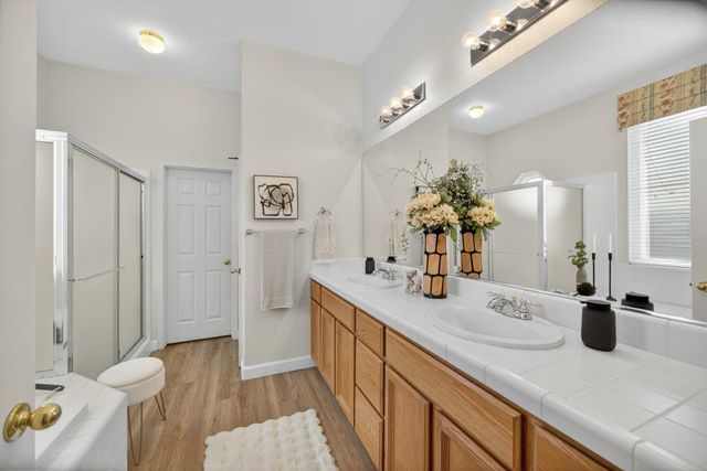 1932 Hilmerton Cir, Roseville, CA 95747