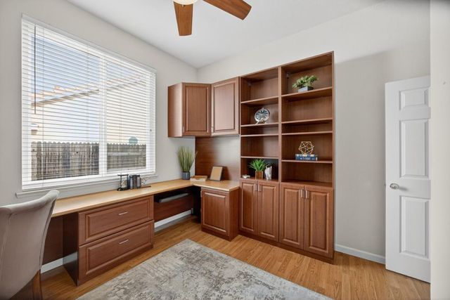 1932 Hilmerton Cir, Roseville, CA 95747