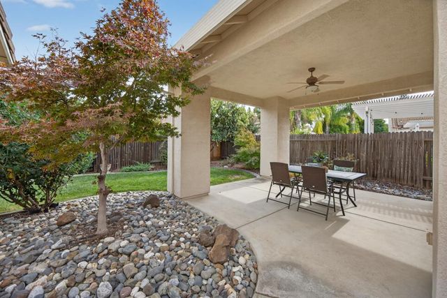 1932 Hilmerton Cir, Roseville, CA 95747