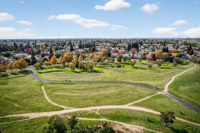 1932 Hilmerton Cir, Roseville, CA 95747