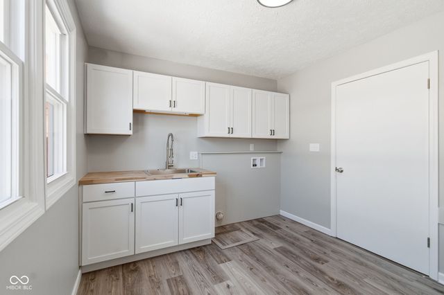 850 N 12th Street, Elwood, IN 46036