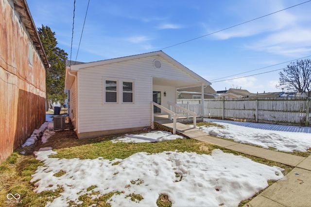 850 N 12th Street, Elwood, IN 46036