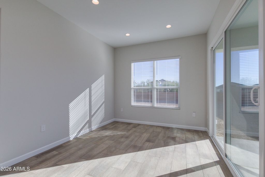 Image 14 of property listing at 24824 N 26TH Way, Phoenix, AZ 85024