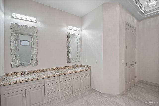 2704 Essex Street, Edinburg, TX 78542