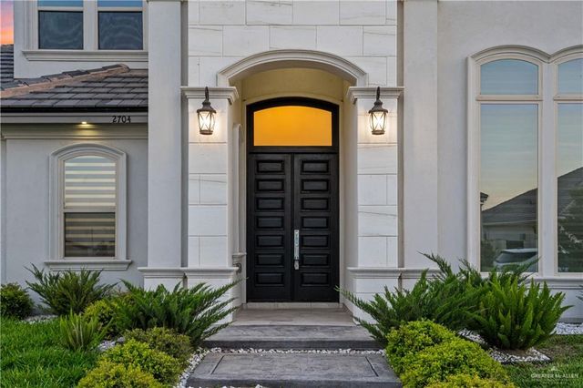 2704 Essex Street, Edinburg, TX 78542