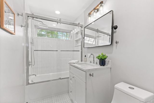 20 Wolf Road, Croton-on-hudson, NY 10520