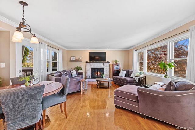 20 Wolf Road, Croton-on-hudson, NY 10520