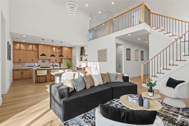 2007 N Montclair Avenue, Dallas, TX 75208