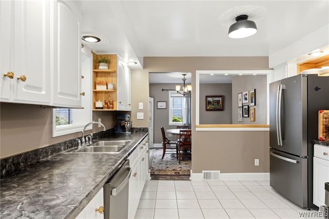 1265 Wyoming Avenue, Niagara Falls, NY 14305