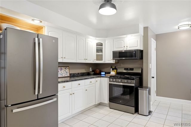 1265 Wyoming Avenue, Niagara Falls, NY 14305