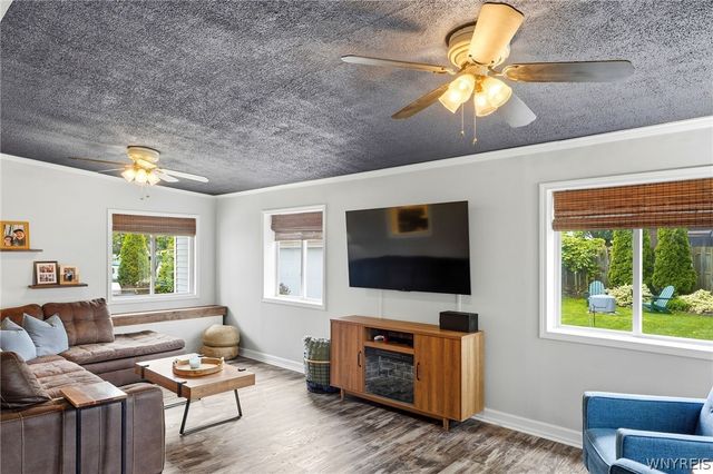 1265 Wyoming Avenue, Niagara Falls, NY 14305