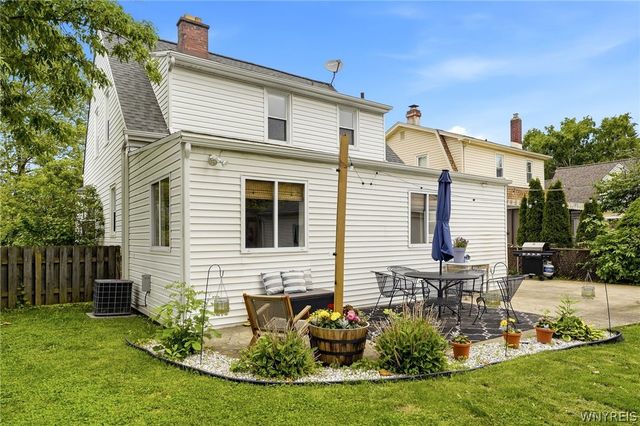 1265 Wyoming Avenue, Niagara Falls, NY 14305