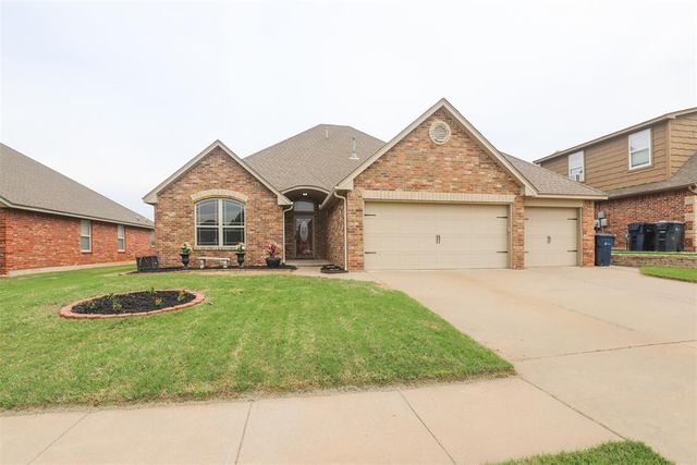 2712 Busheywood Drive, Yukon, OK 73099