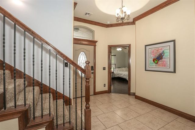 2712 Busheywood Drive, Yukon, OK 73099
