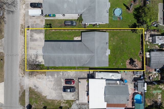 2934 NW 94th St 2934, Miami, FL 33147