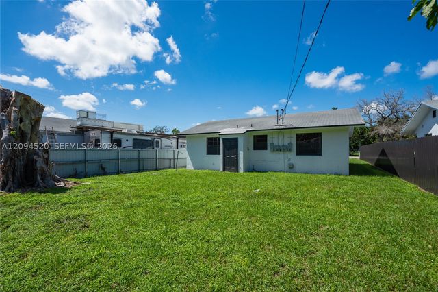 2934 NW 94th St 2934, Miami, FL 33147