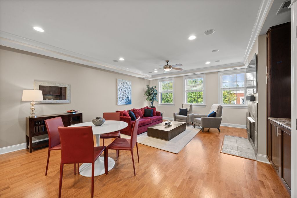 1921 W Diversey Parkway 402, Chicago, IL 60614 — photo 4