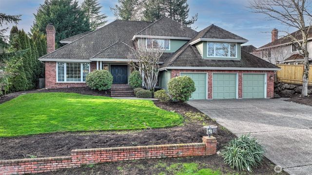 4715 227th Place SE, Sammamish, WA 98075