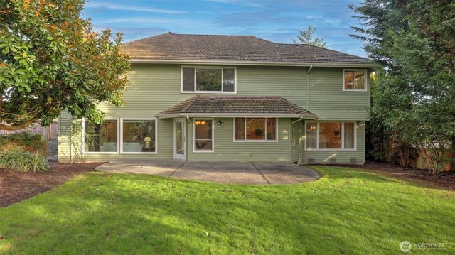 4715 227th Place SE, Sammamish, WA 98075
