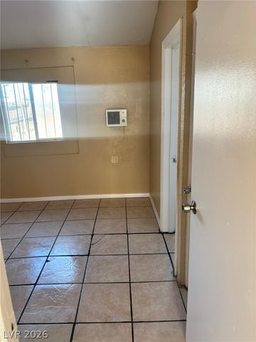 1118 Laurel Avenue 1, Las Vegas, NV 89104
