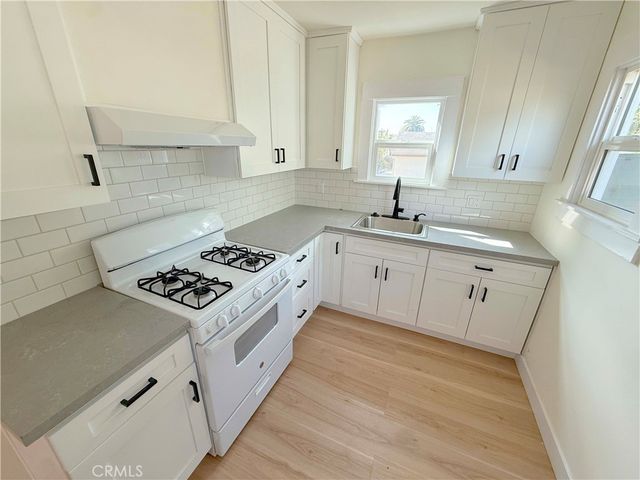 1546 Whitefield Road, Pasadena, CA 91104