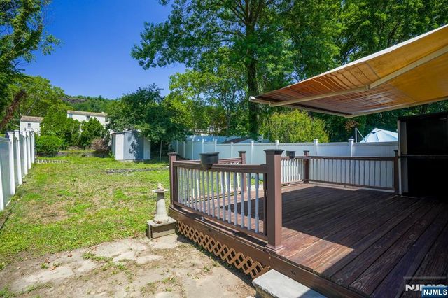 15 Van Wagoner Avenue, Clifton, NJ 07013