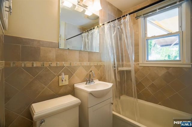 15 Van Wagoner Avenue, Clifton, NJ 07013
