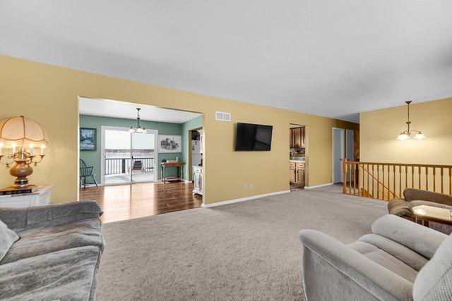 238 W Johnson Road, La Porte, IN 46350