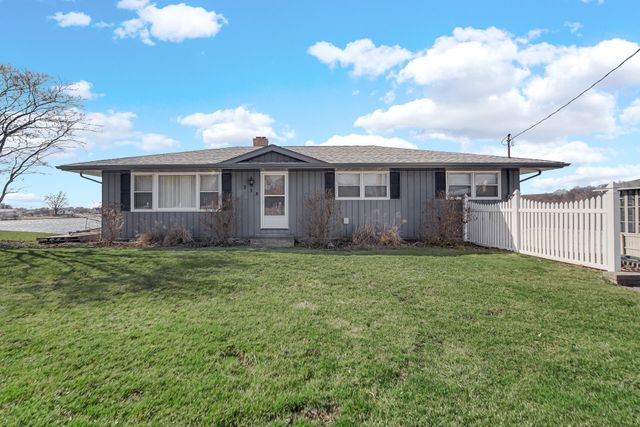 238 W Johnson Road, La Porte, IN 46350