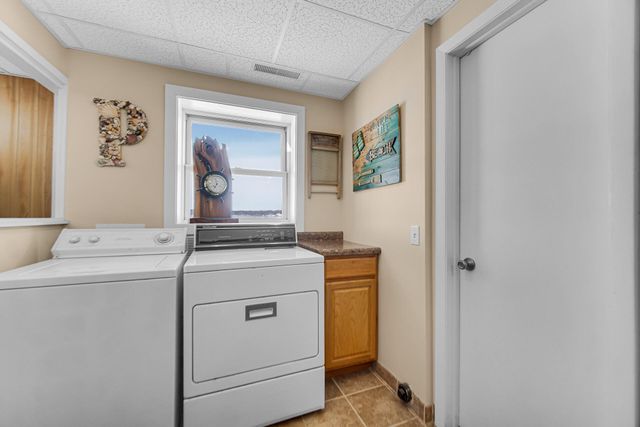 238 W Johnson Road, La Porte, IN 46350