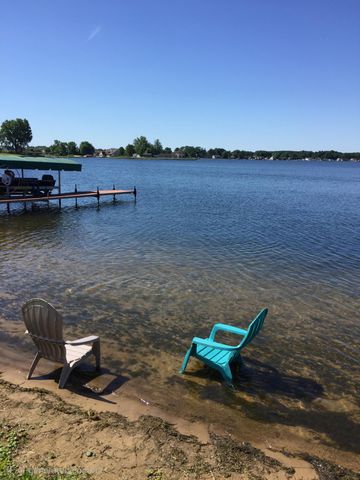 238 W Johnson Road, La Porte, IN 46350