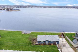 238 W Johnson Road, La Porte, IN 46350