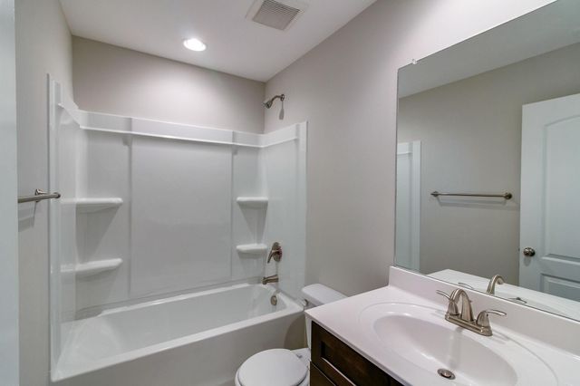 143 Blackberry Lane, Georgetown, KY 40324