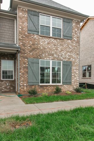 143 Blackberry Lane, Georgetown, KY 40324