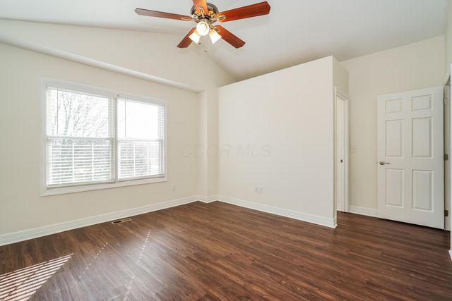 302 Triple Crown Way, Marysville, OH 43040