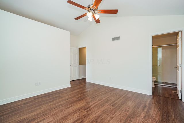 302 Triple Crown Way, Marysville, OH 43040