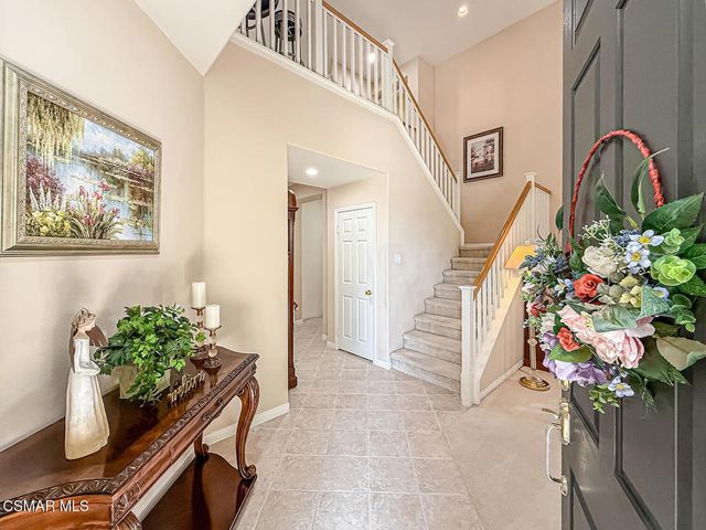 246 Via Felicia, Newbury Park, CA 91320