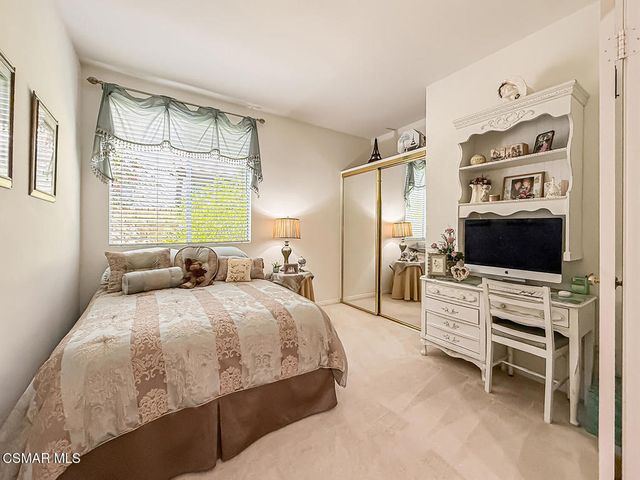 246 Via Felicia, Newbury Park, CA 91320