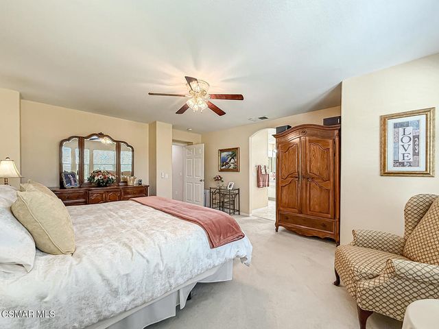 246 Via Felicia, Newbury Park, CA 91320