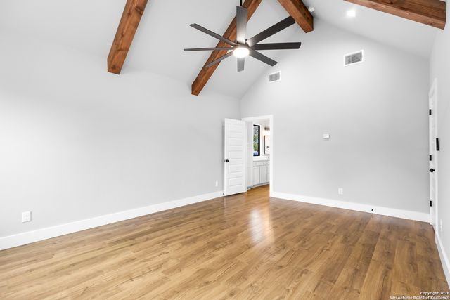 181 Deerwood Circle, Bandera, TX 78003