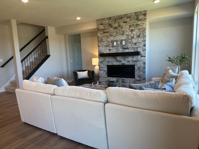 19361 Everfield Avenue, Farmington, MN 55024