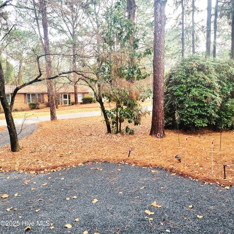 820 N Bennett Street, Southern Pines, NC 28387