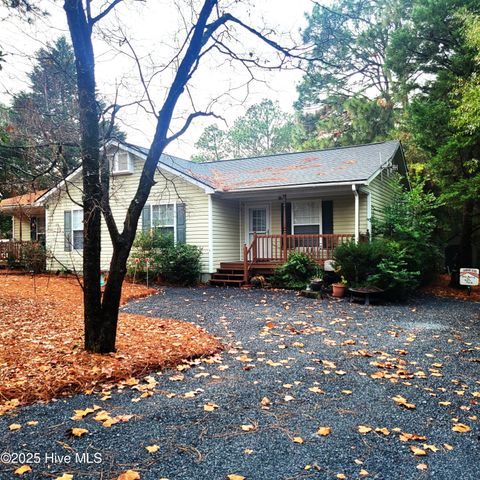 820 N Bennett Street, Southern Pines, NC 28387
