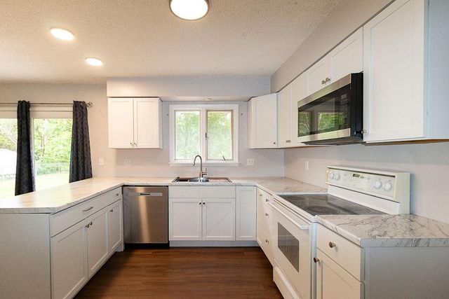 2313 Westchester Road, Lawrence, KS 66049