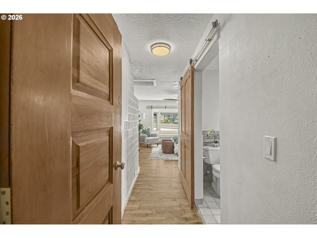 5675 Se JENNINGS Ave, Milwaukie, OR 97267